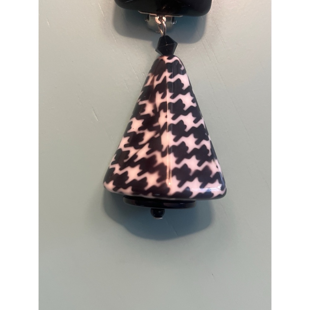 Angela Caputi Vintage Dangle Resin Houndstooth Clip Earrings - Picture 4 of 7